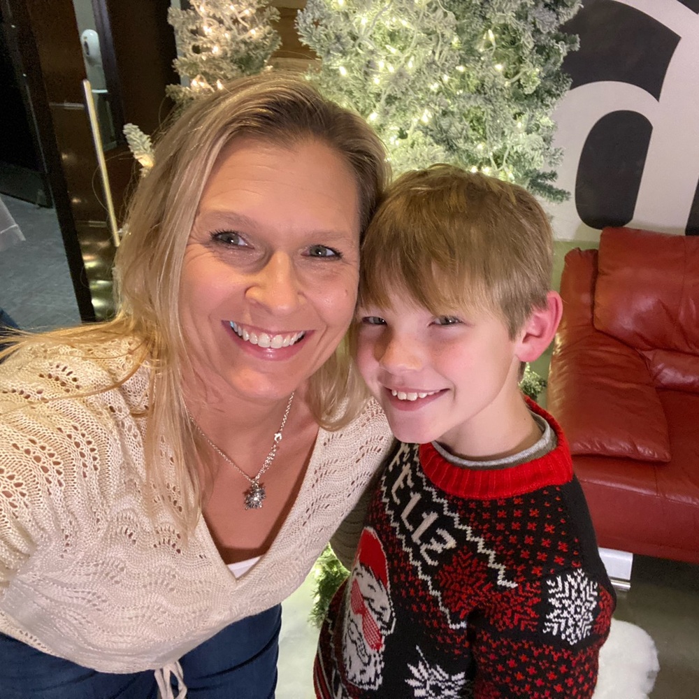 Meet your Posher, Jenifer